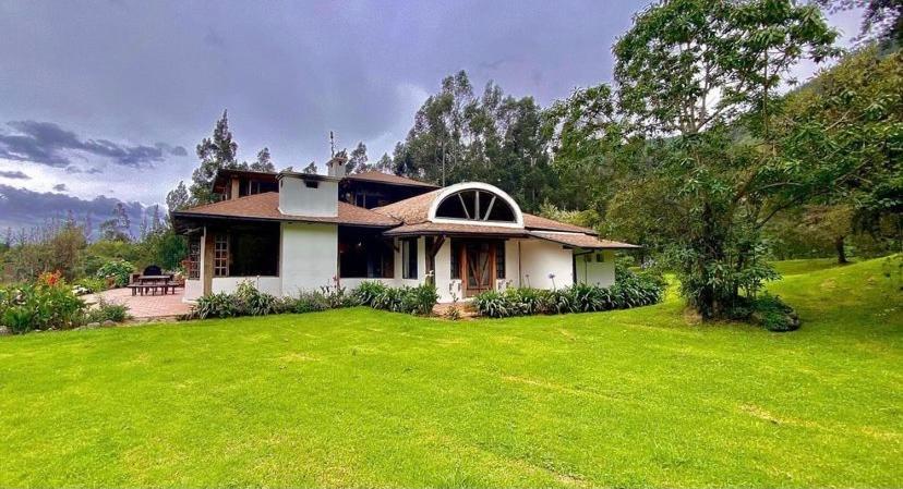 Hacienda San Juan De La Vega Bed & Breakfast Otavalo Dış mekan fotoğraf