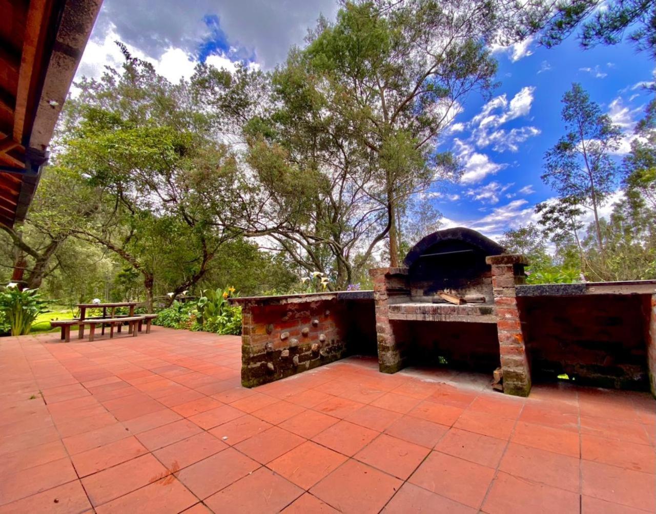 Hacienda San Juan De La Vega Bed & Breakfast Otavalo Dış mekan fotoğraf
